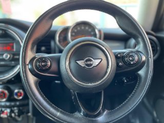 /photos/12191/19a639db-0284-481f-ab42-92bc53e38553_i320x240.jpg