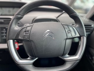 /photos/12191/7f10d29b-a16a-4756-92f2-6001460ec86a_i320x240.jpg